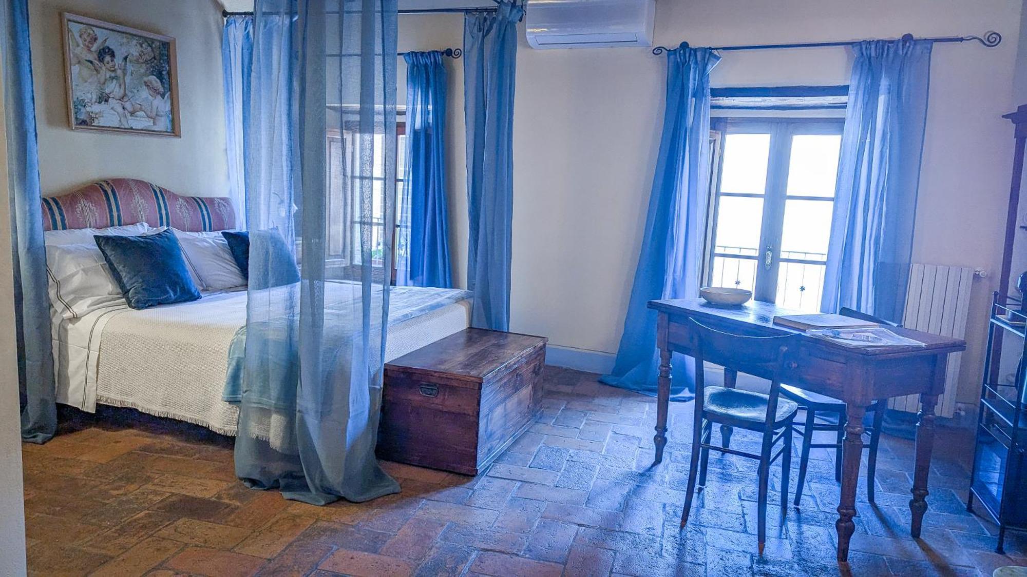 Pienzalettings "Suites" Luaran gambar