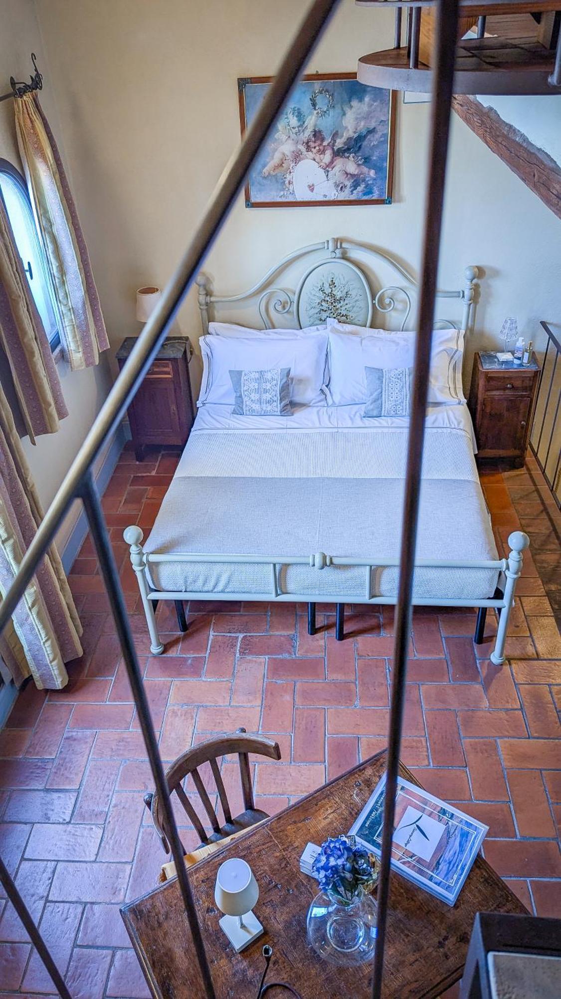 Pienzalettings "Suites" Luaran gambar